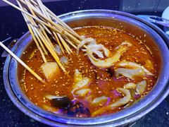 麻辣涮大片毛肚-冰城小镇音乐串吧·聚会餐厅(百子湾店)