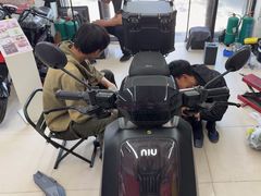 -小牛电动体验·租电动车(德胜门店)