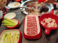 -醉董牛川派鲜肉自选火锅(烟台店)