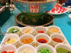 -额尔敦传统涮(公园西路店)