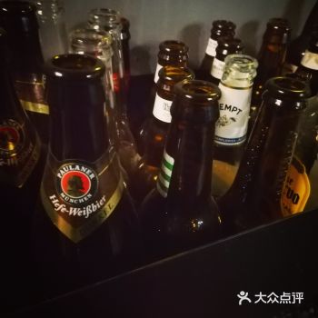 感觉灯一开外面的小平台超好看哈哈