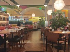 -芭莉与彩虹西餐厅(成都合生汇店)