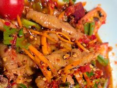 百香果舂鸡脚-老滇山寨•云南特色菜•地方菜•民族风情歌舞表演(金碧店)