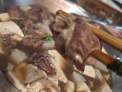 -大众跷脚牛肉馆·非遗传承单位(峨眉山店)