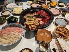 -卤校长老火锅(杨家坪直营店)