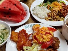 -梦航彩虹之约自助餐厅(华府天地店)