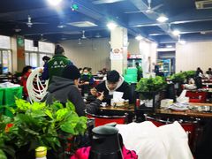 大堂-皖北巫氏三胖地锅鸡(长淮总店)