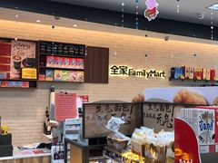 -全家便利店(杭州龙翔桥地铁站店)
