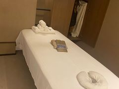 -灸春堂·艾灸·痛症·整脊连锁(之江银泰店)