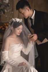 点击看大图 性感妩媚-挪娅婚纱摄影皇家会所