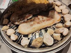 -草家酱蟹炭火烤肉店(珲春南路一店)