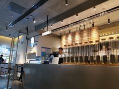 -喜茶(上海兴业太古汇店)