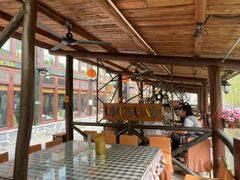 -北京水岸山吧度假村(雁栖镇店)