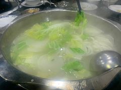 -肖仙仙羊肉汤·创于1996年(三官堂总店)