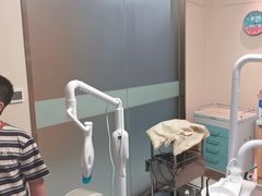 -上海仁爱医院口腔科 · 种植