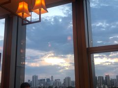 -南湖名都·景湖轩全日制餐厅·海鲜自助·东南亚风味·临湖而食