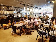 大堂-喜茶(深圳东门1234店)