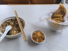 -田三卷馍(火车站店)