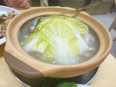 招牌一品白菜锅-崴海渔村(虹梅路店)