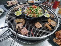 -小辣椒汤锅烧烤(温泉南街店)