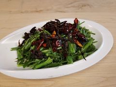 水性杨花-缘生态云南菜·野生菌庭院餐厅(华侨城店)
