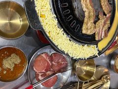 -胡悦里韩式烤肉(芝罘万达广场店)