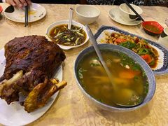 -维吾尔餐厅(宜山路店)