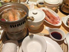 -雍和会海鲜姿造自助(湖东路店)