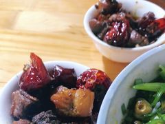 -越洋肖氏老米线(杨家坪店)