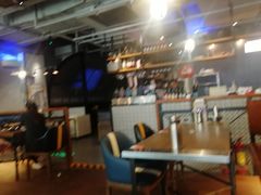 大堂-机器人火炉披萨