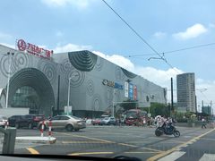 -松江万达广场-停车场