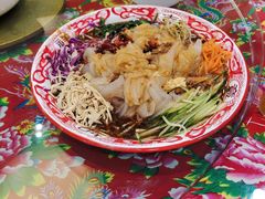 -闯关东东北农家菜(崂山石老人店)