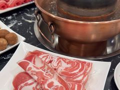 -楼外楼大刀肉传统火锅居(繁荣路店)