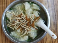 -荣巷小馄饨(荣巷店)
