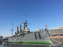 -阿芙乐尔号巡洋舰