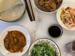 -爱的果实月嫂育婴师(世纪东方店)