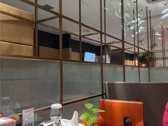 -红鼎豆捞·非遗鲍皇汤火锅(宝丰路店)