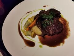 红酒烩澳洲牛脸肉-C&R西班牙餐厅