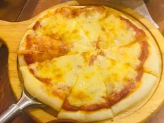 -玛格萝妮比萨屋(陆家浜路店)