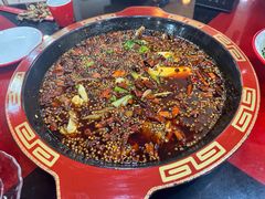 -烧哥美蛙肥肠鱼火锅·十五年社区店