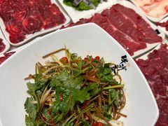 -牛沙暴潮汕牛肉火锅(章江南大道店)