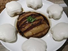 芽菜扣肉配饼-川旺角川粤融合菜•海景餐厅(星海广场店)