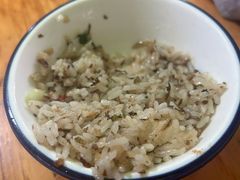 -宏兴烤鱼山庄(宣恩总店)