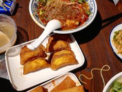 -爆炸头阿姨小四川正宗川味小吃(无任何分店)