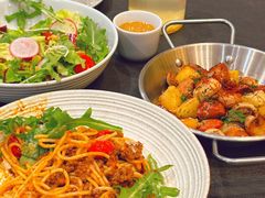 -théATRE茶聚场·餐厅(环球金融中心店)