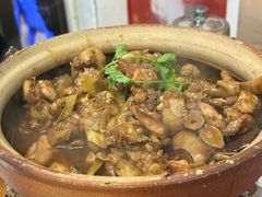 -雄伟美食(高沙中街店)