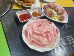 -四季喧黔味豆米火锅(万达广场店)
