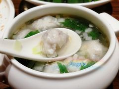 鲜嫩黄花鱼丸汤-将相和·海鲜蒸饺大连菜