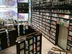 -钟书阁(群光广场店)