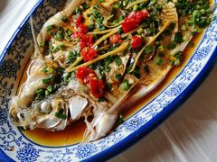 清蒸白水鱼-邱记私房菜·十八年本地菜